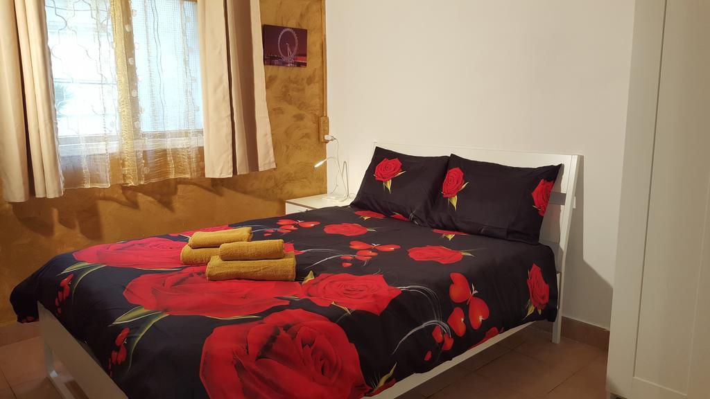 Netanya Motel Pierre Номер фото