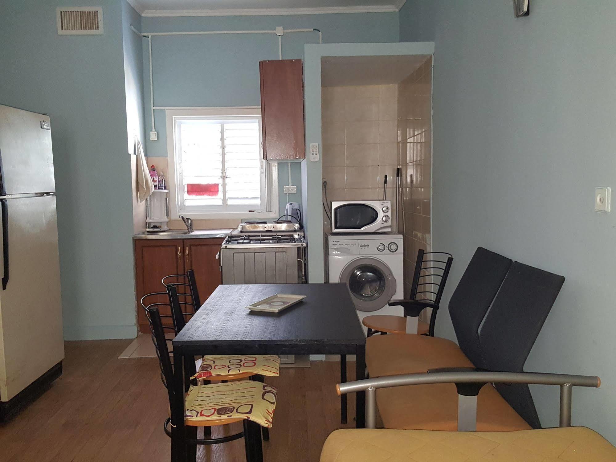 Netanya Motel Pierre Экстерьер фото